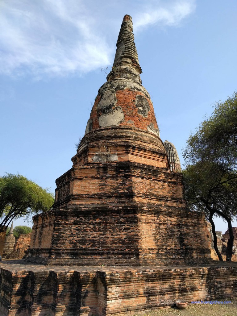 Wat Phra Ram里的佛塔