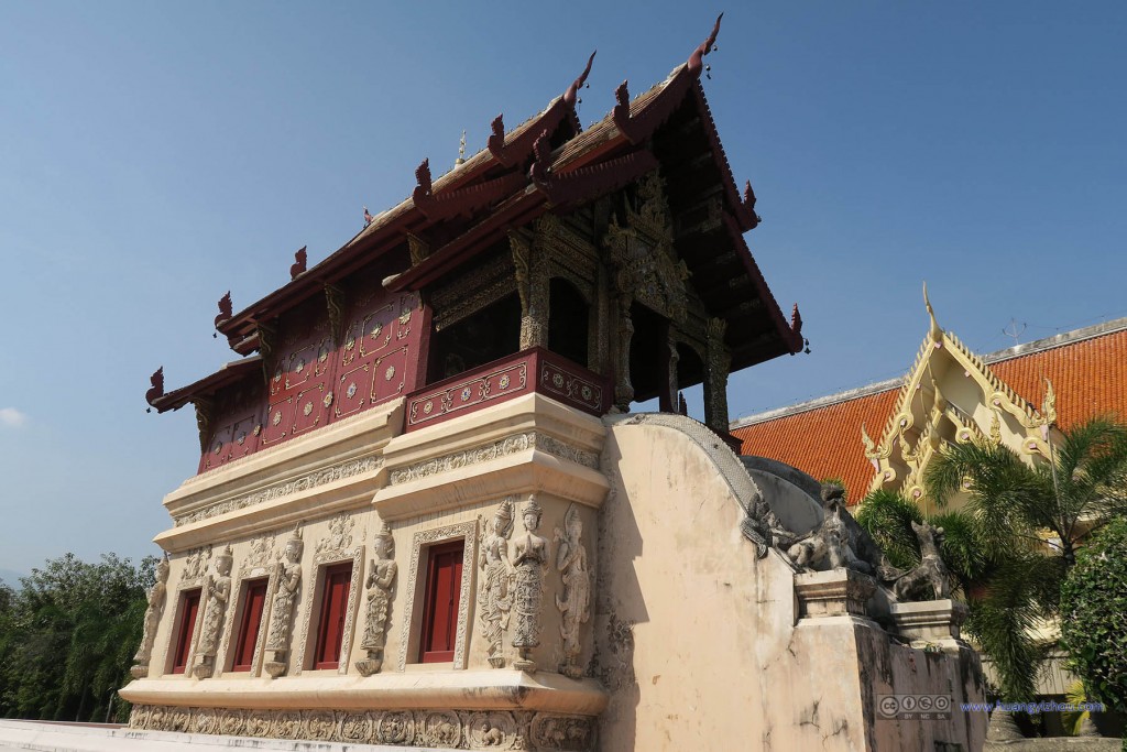 Wat Phra Singh，一些有点年纪的庙宇