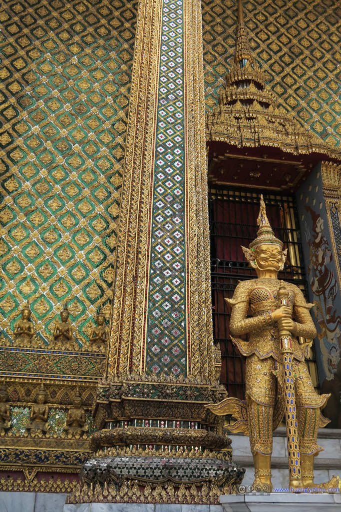 Phra Mondop