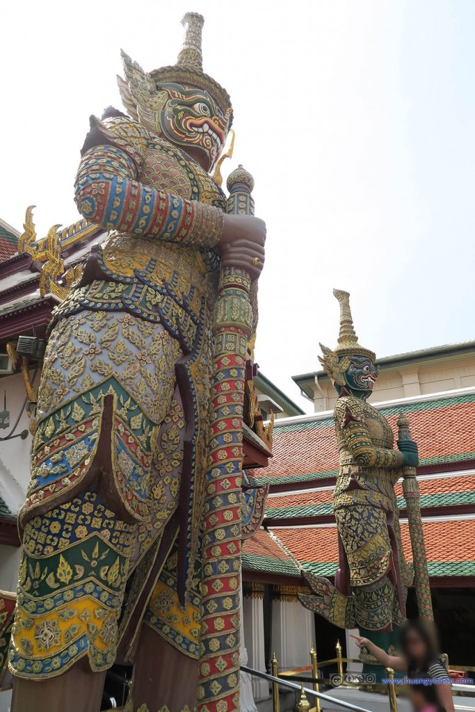 玉佛寺内的这些"守护神"