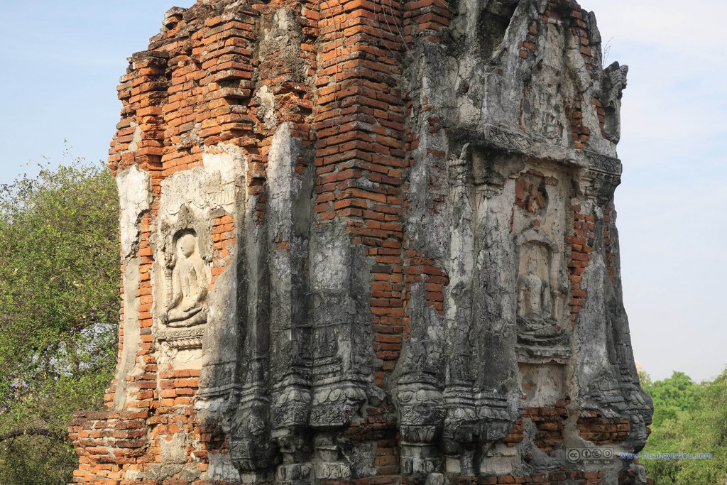 Wat Phra Ram里佛塔雕塑细节